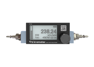 Front-facing image of the leak simulator with the digital screen showing a measurement.